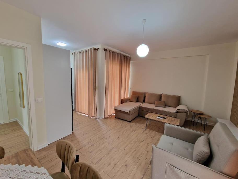 Appartamento Ajlamia Vlorë